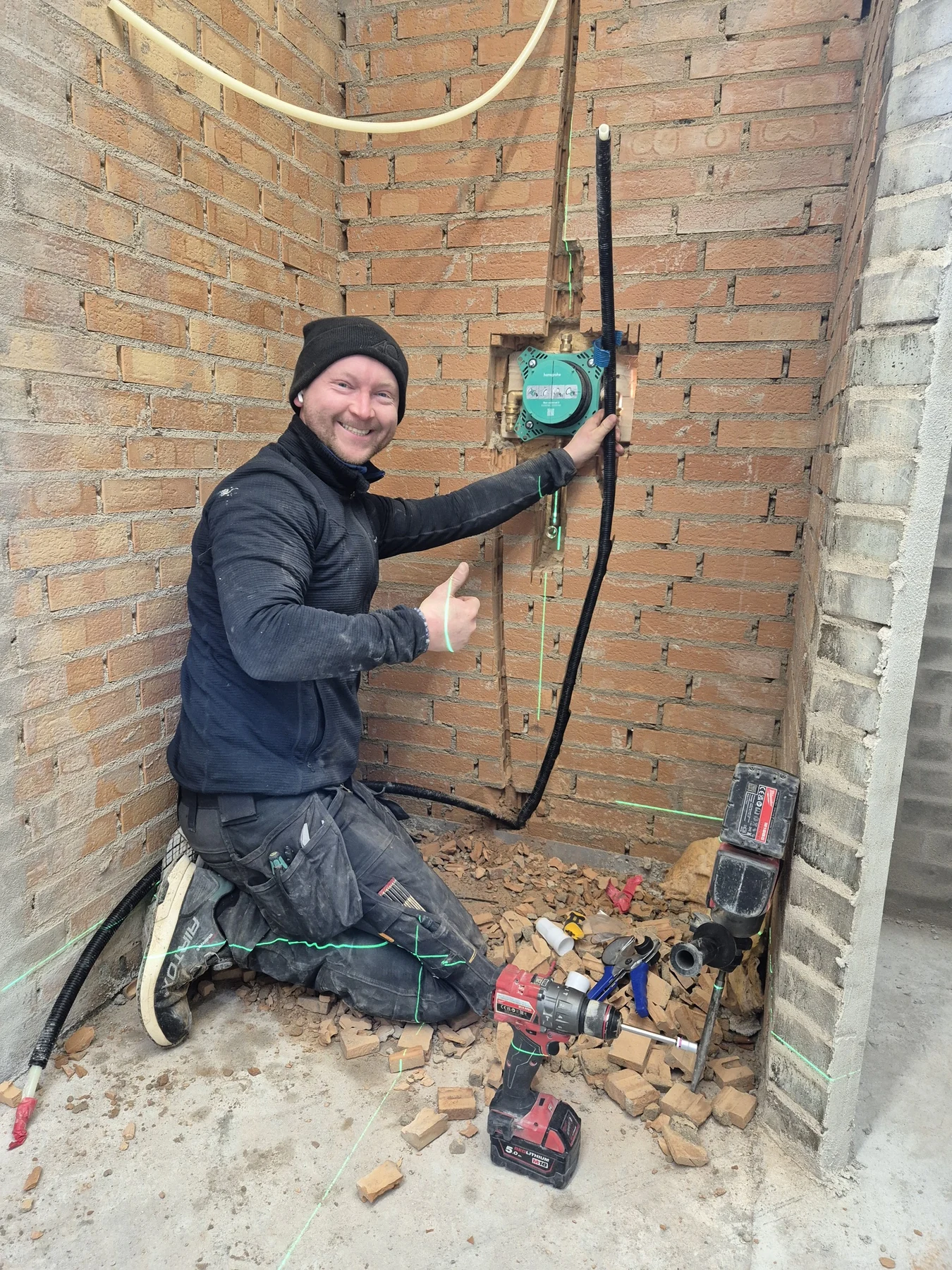Montering af indbygget armatur under renovering